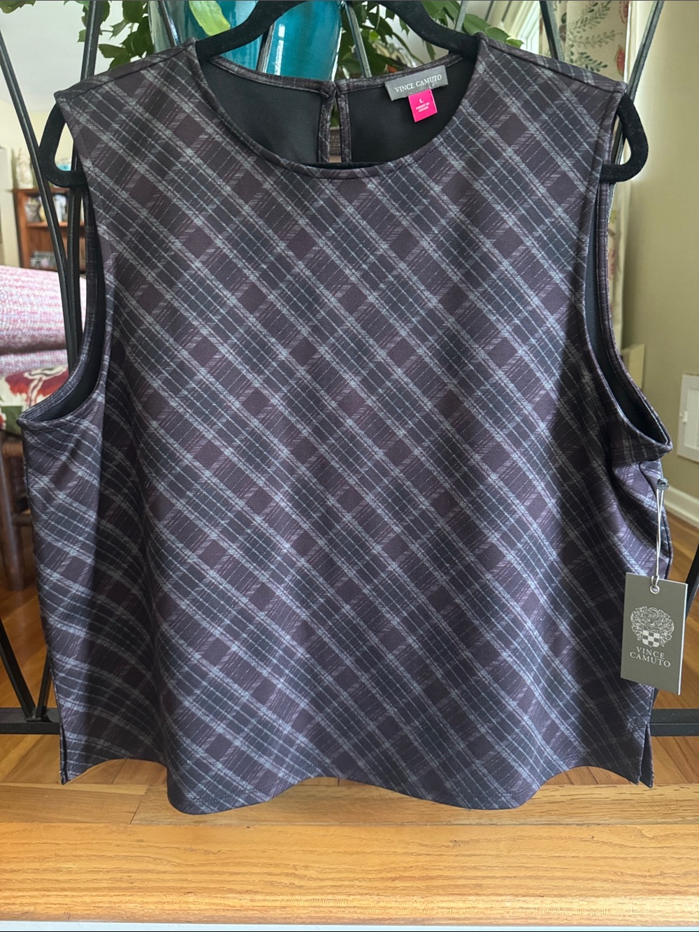 Vince Camuto Black and Gray Plaid Sleeveless Crop Top